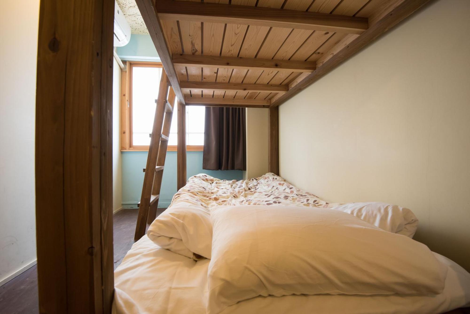 Hostel Q Oszaka Szoba fotó