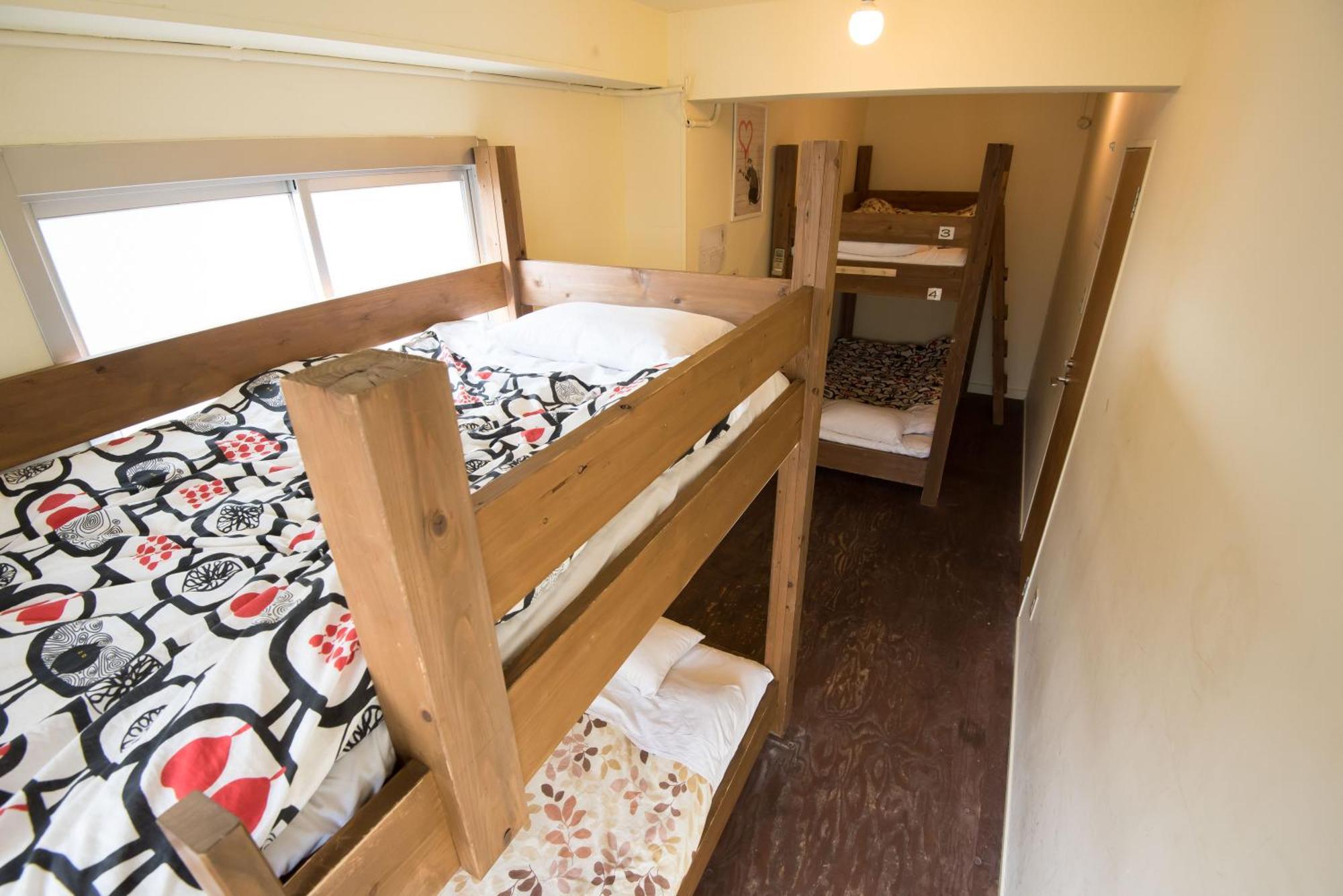 Hostel Q Oszaka Szoba fotó